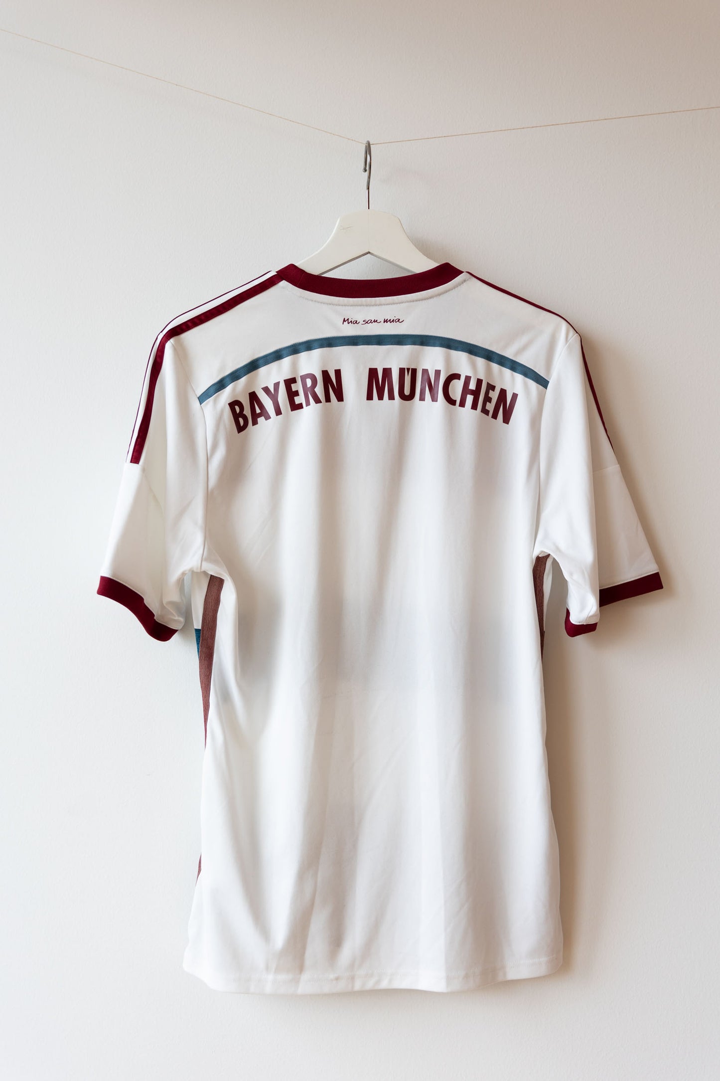 Bayern Munich Away Shirt 2014/15 (S/M)