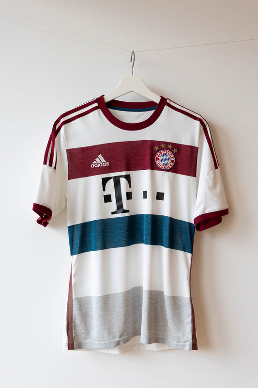 Bayern Munich Away Shirt 2014/15 (S/M)